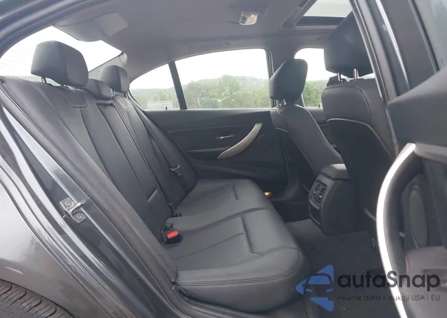 WBA3C3G59FNS74054: 42590270