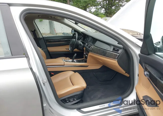 WBAKC8C5XCC437171: 42590293