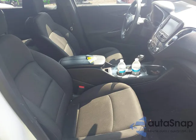 1G1ZD5ST2JF249357: 42590310