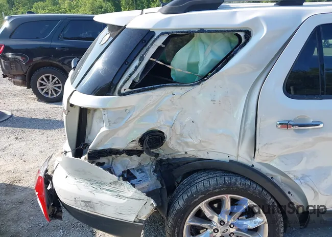 1FMHK7F87CGA98759: 42590322