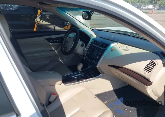 1N4AL3AP1FC113557: 42590355