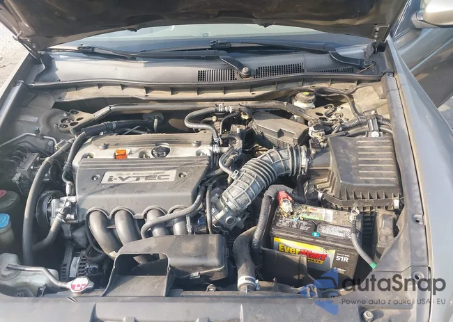 1HGCP26869A143772: 42590380