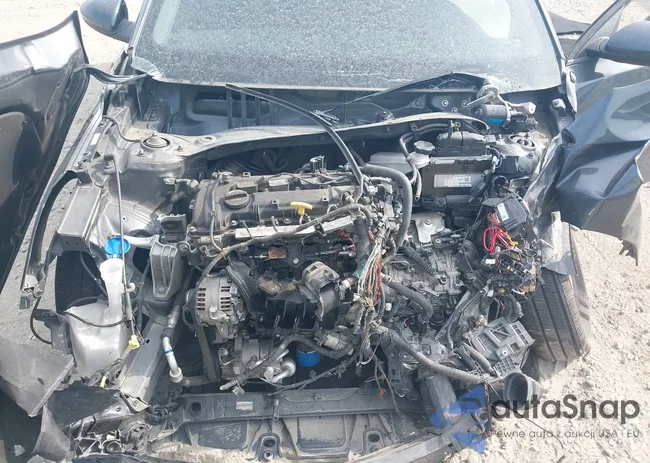 3KPF24AD5LE147732: 42590434