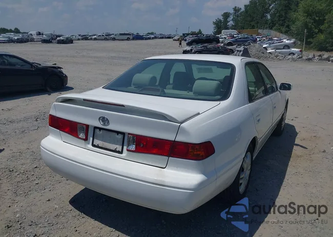 4T1BG22K8YU760109: 42591469