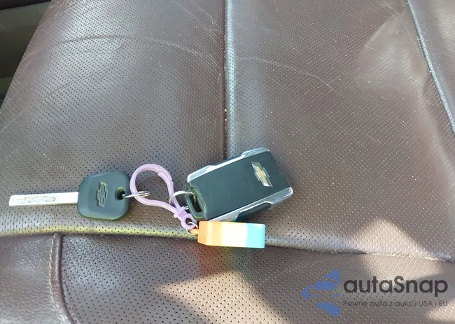 1GC1KXEY8HF150484: 42591490