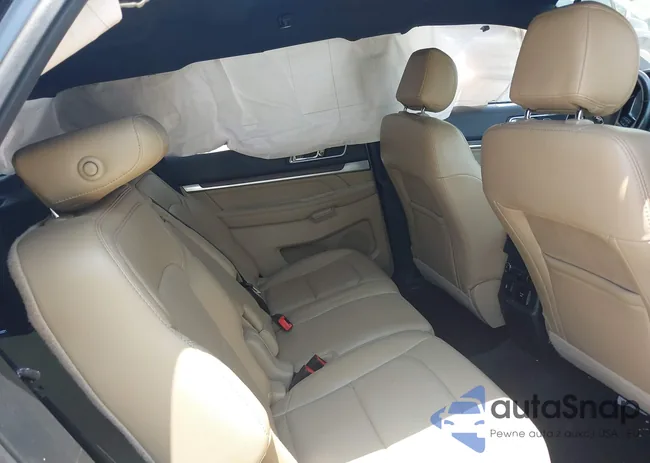 1FM5K7F84HGD22113: 42591531