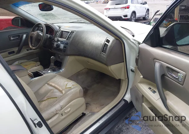 JNRAS08U76X104510: 42591566