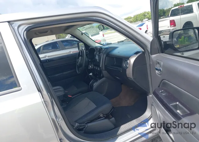 1C4NJPBA5FD125997: 42591955