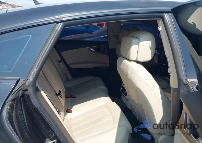 WAU2GAFC8GN034807: 42591116