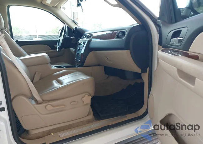 1GNFC13098R140632: 42591186