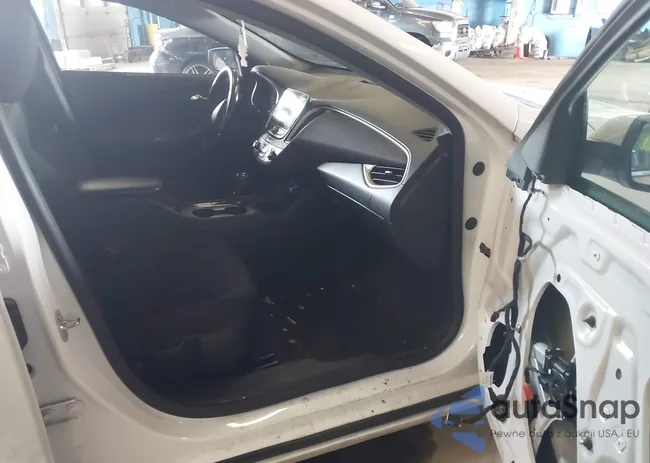 1G1ZG5ST5LF120684: 42591211