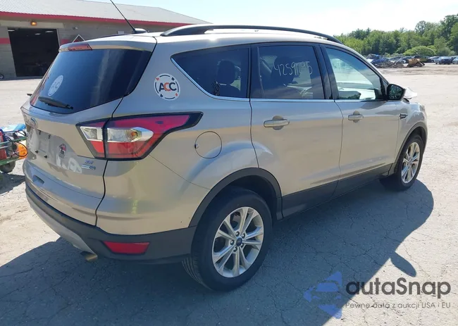 1FMCU9GD1JUB75619: 42591295