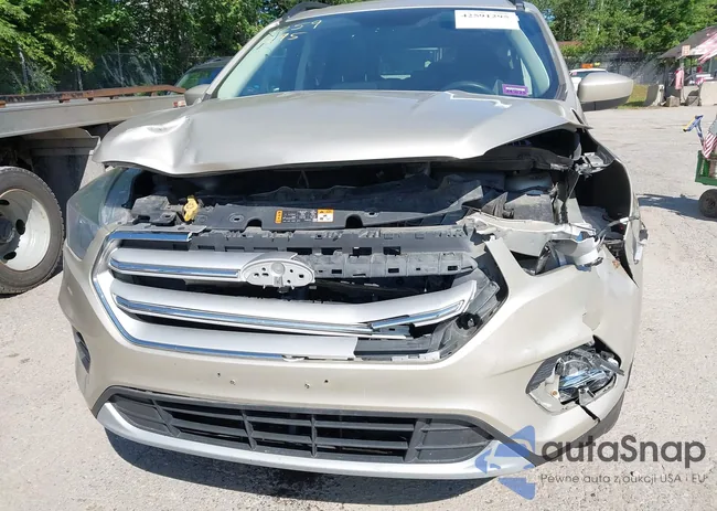 1FMCU9GD1JUB75619: 42591295