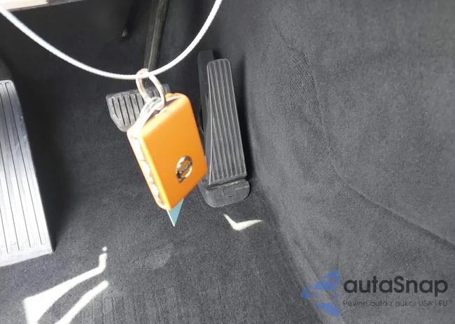 YV4A22PL5N1830482: 42591316