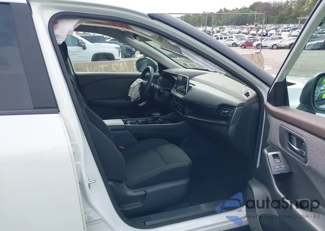 5N1BT3AB0PC940773: 42591385