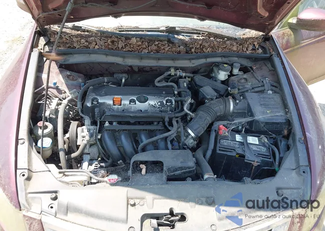 1HGCP25428A095801: 42592443