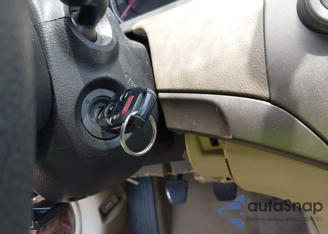 1HGCP25428A095801: 42592443