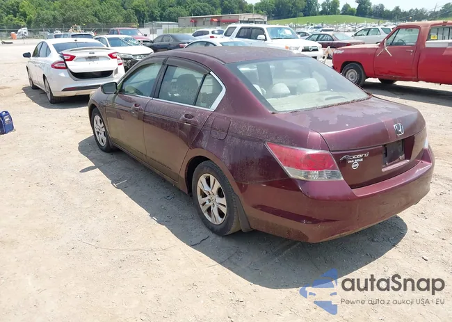 1HGCP25428A095801: 42592443