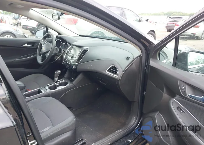 3G1BD6SM7JS648003: 42592487