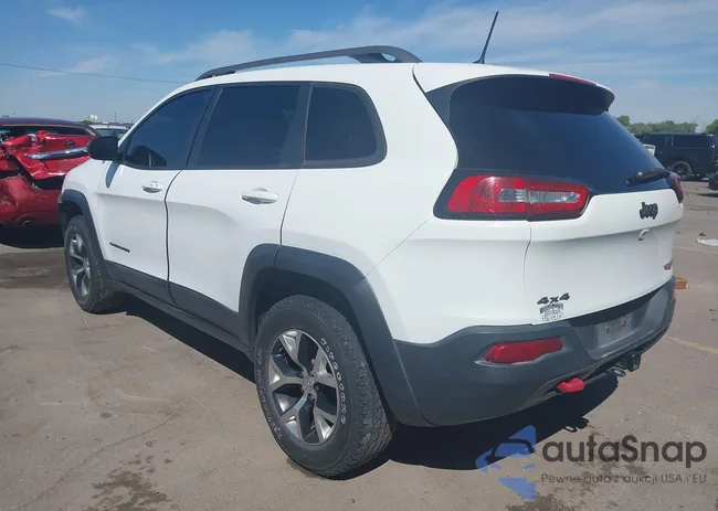 1C4PJMBS8GW122145: 42592488