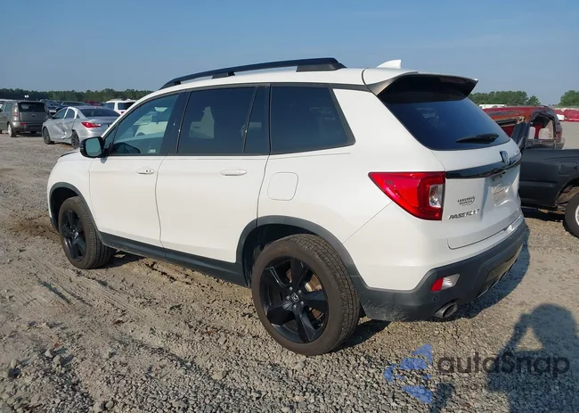 5FNYF8H00KB030141: 42592859