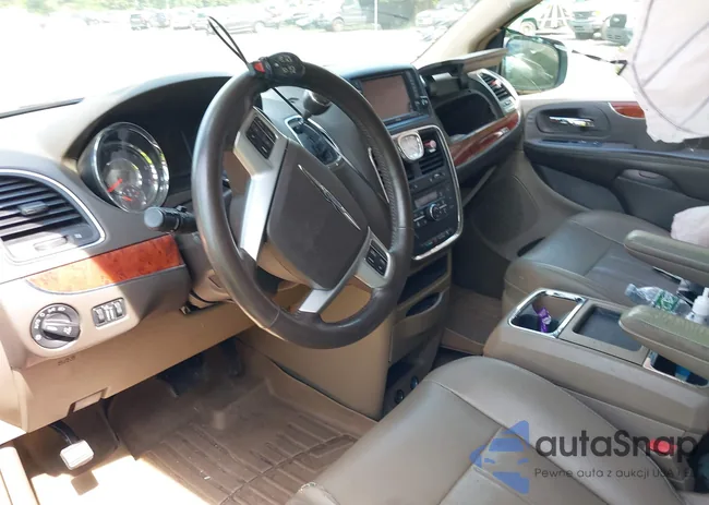 2C4RC1BG4ER418458: 42592901