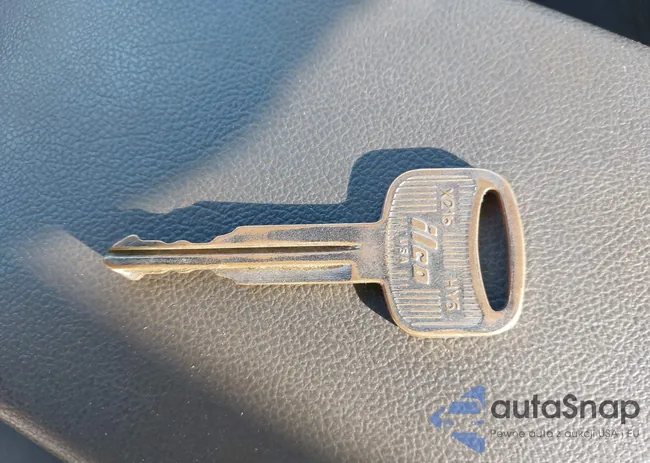 1GCCS136558122911: 42592904