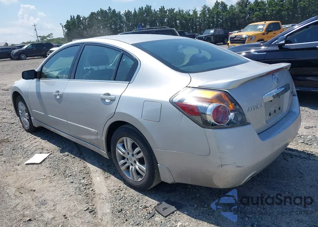 1N4AL2AP5BN489235: 42592980