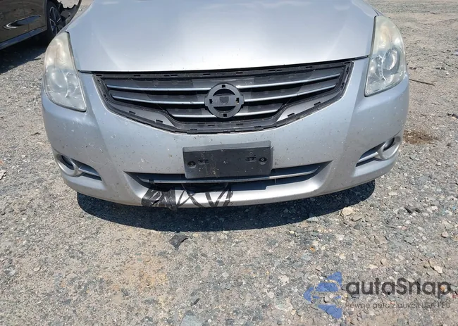 1N4AL2AP5BN489235: 42592980