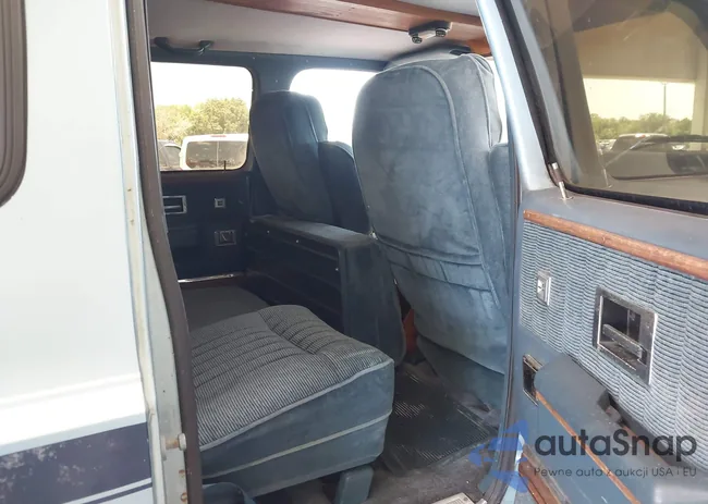 1GKER16K7KF509078: 42593032