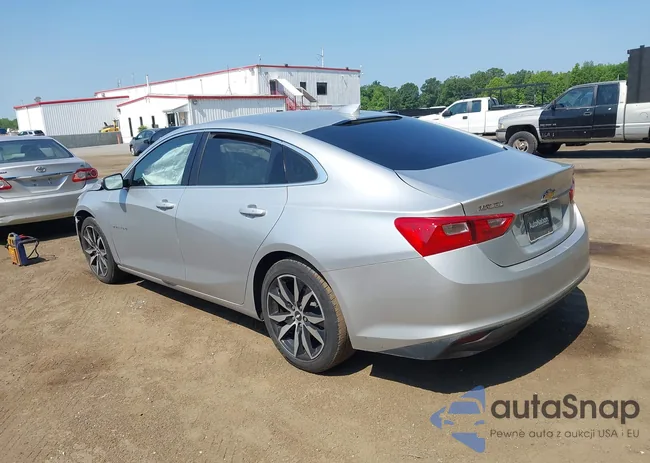 1G1ZD5ST0JF273415: 42592101