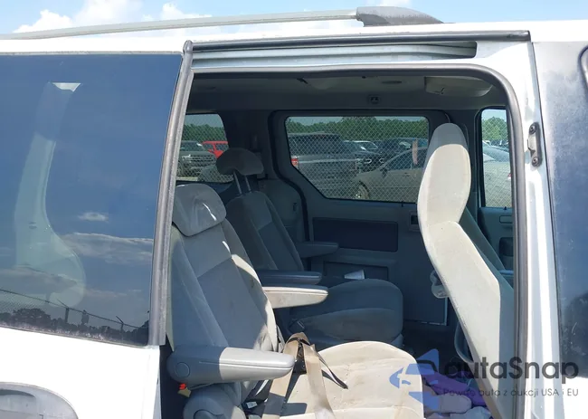 2FMZA51626BA22864: 42592324