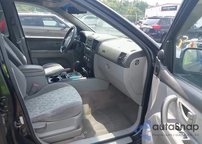 KNDJD736875727272: 42593479