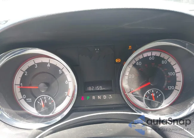 2C4RDGCG0JR209467: 42593496