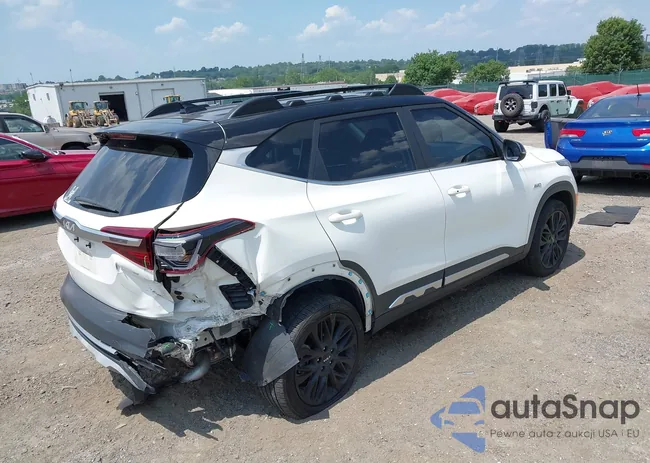 KNDEUCA26P7371483: 42593563