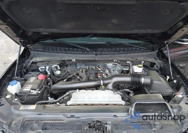 1FMJK1K80PEA12150: 42593763