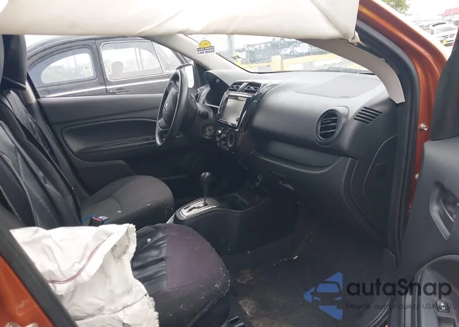 ML32A3HJ0JH011459: 42593784