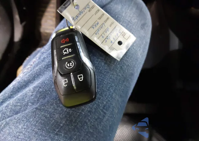 2LMPJ8LP3HBL50767: 42593799