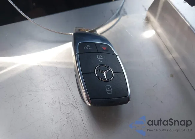 W1K3G4EBXMJ290053: 42593822