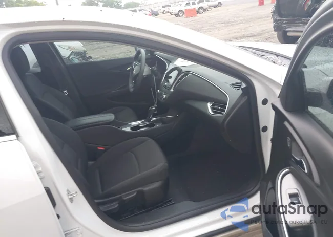 1G1ZD5ST5KF180245: 42593881