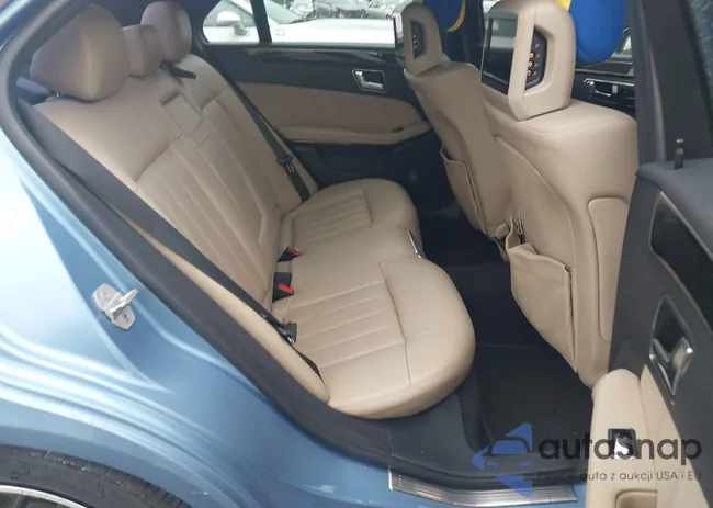 WDDHF8HBXBA353130: 42593926