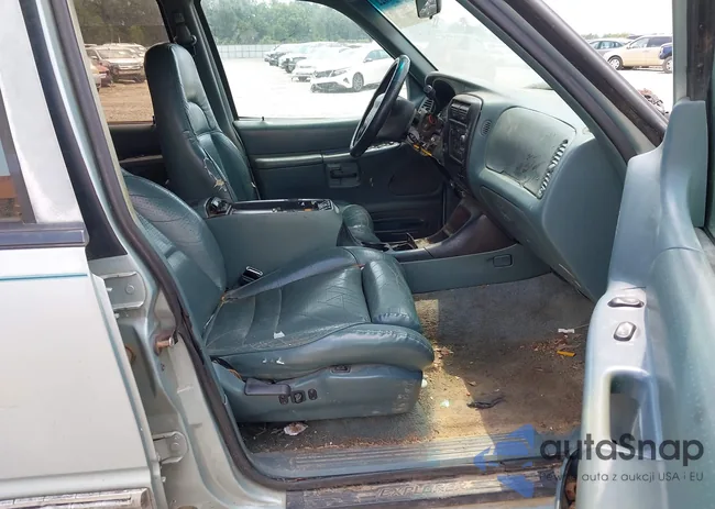 1FMDU32X7TZA40766: 42594022