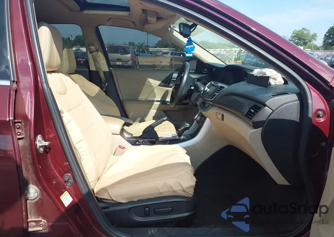 1HGCR3F86FA023143: 42594024