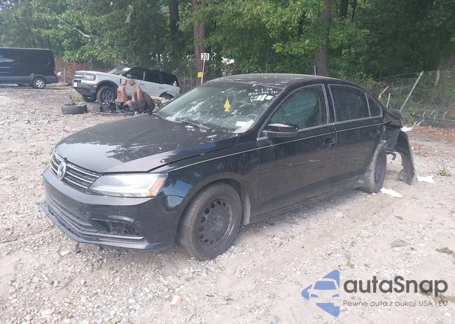 3VW2B7AJ1HM358670: 42593215