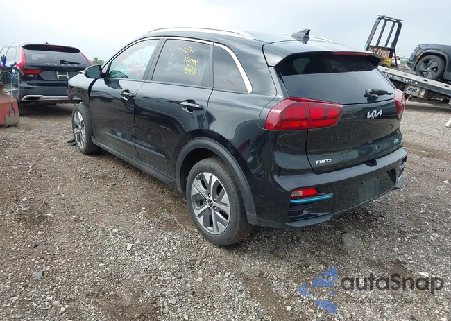 KNDCC3LG9N5158765: 42593221