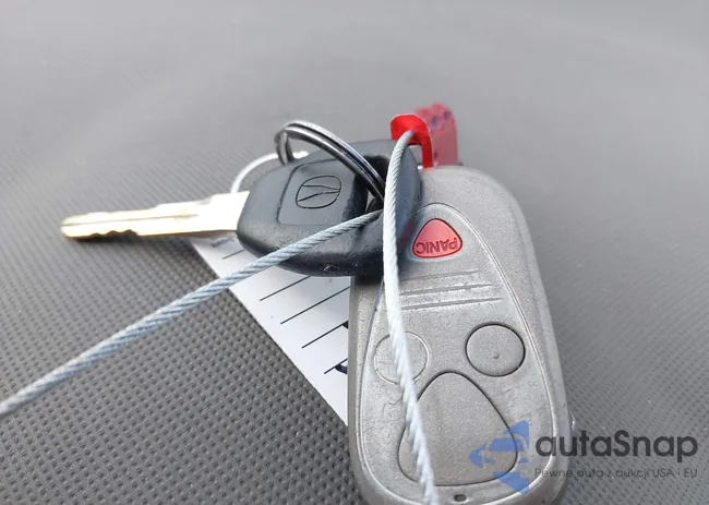 JH4DC54874S010846: 42594472