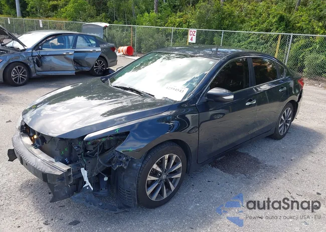 1N4AL3AP1HC170246: 42594543