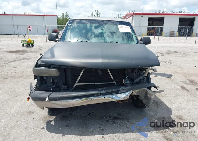 1GCEC14WX1Z134240: 42594555