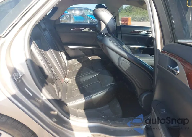 3LN6L2GK9GR601143: 42594738