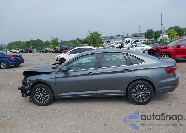 3VWC57BU6MM049131: 42594828